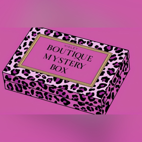 Mystery Box From The Violet Leopard Boutique Sizes S-3X - Picture 7 of 8